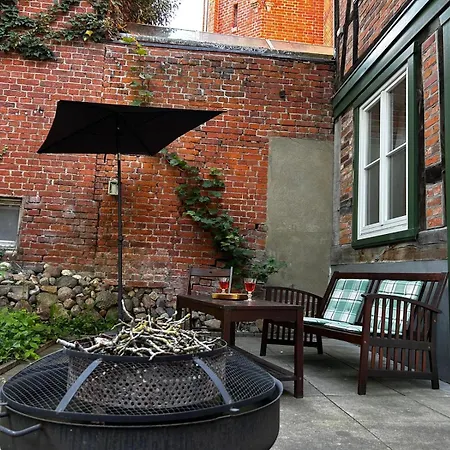 Direkt An Der Schelfkirche Διαμέρισμα